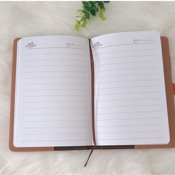 Hermès Orange Leather Notebook Cover - Picture 2 of 8